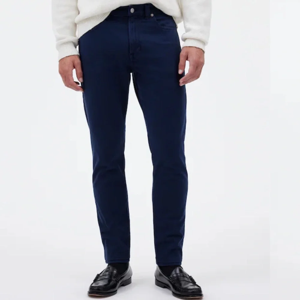 Madewell Athletic Slim Straight Jeans Mens 31x30 Dark Wash Stretch Tapered NWT